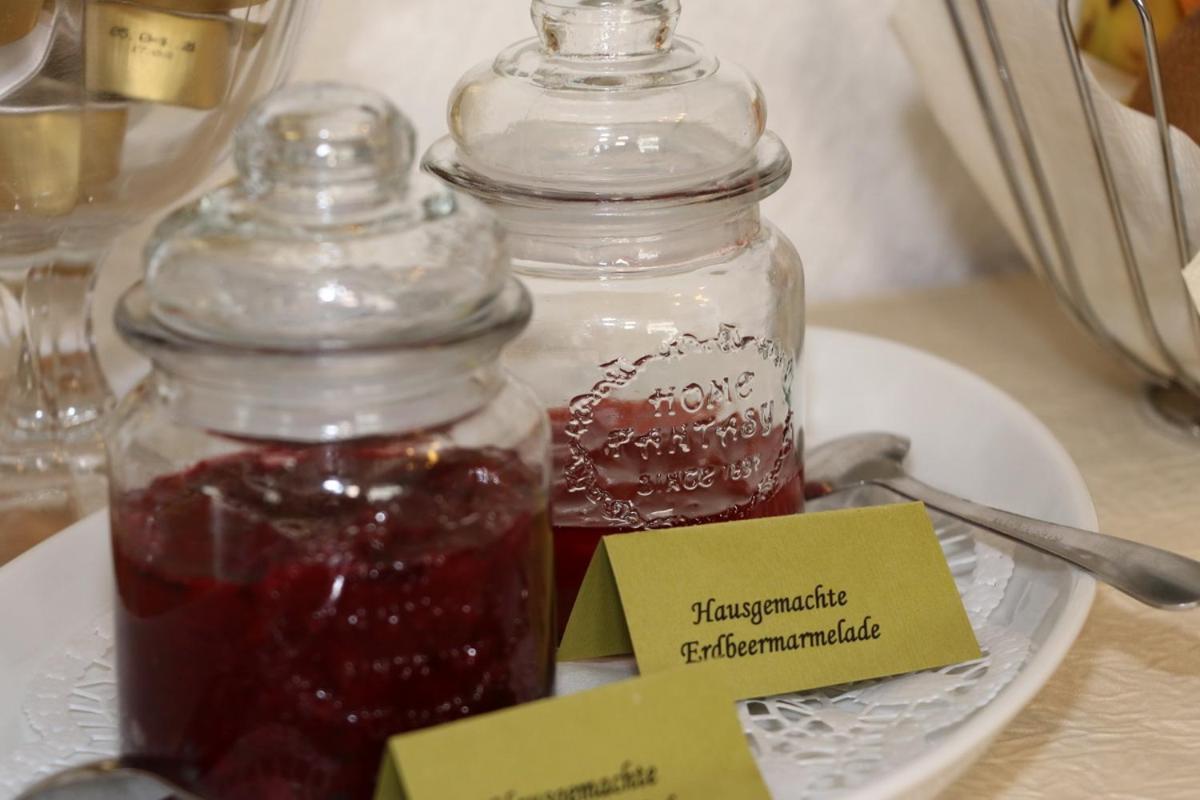 Hotel Venezia 투빈겐 외부 사진